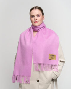 Edinburgh Cashmere gift, highlighting the spirit of togetherness.