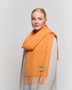 cashmere scarf in a beautifully crafted gift box.